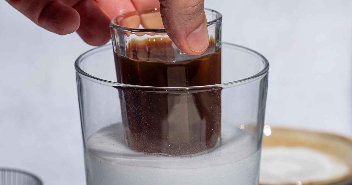 Ce este Espresso Tonic Bomb, băutura virală pe Tiktok - Foto Shutterstock