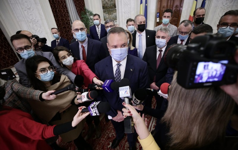 Nicolae Ciucă a depus în Parlament programul de guvernare și lista miniștrilor