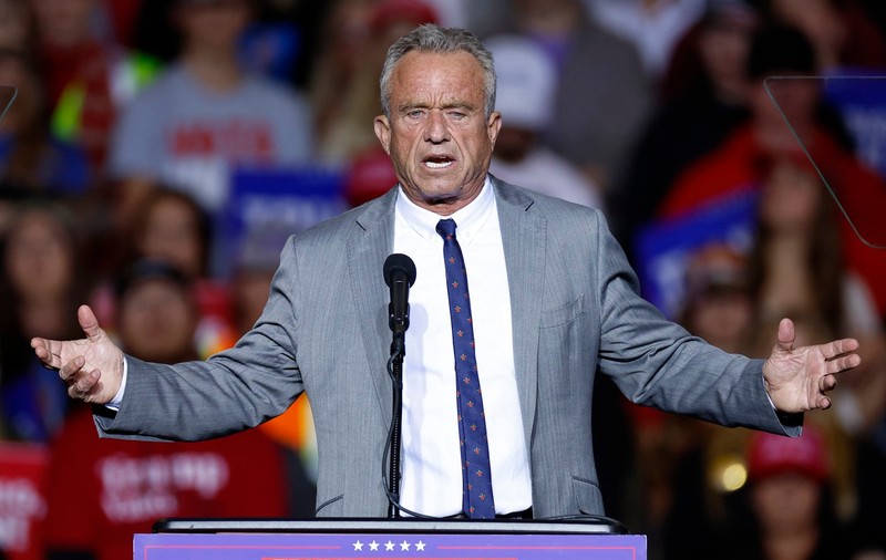 Robert F. Kennedy Jr. nu va veni veni în România pentru lansarea cărții sale antivacciniste alături de Călin Georgescu