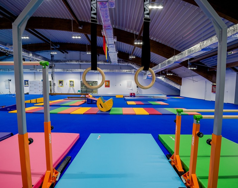A fost inaugurată sala de iniţiere în gimnastică şi educaţie fizică GymNadia