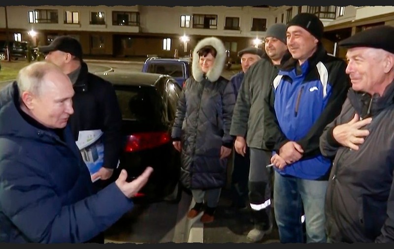 Dialogul dintre Putin și localnici din Mariupol, potrivit presei ruse: „Eu am 70 de ani și rămăsem fără nimic…”. Ce a urmat