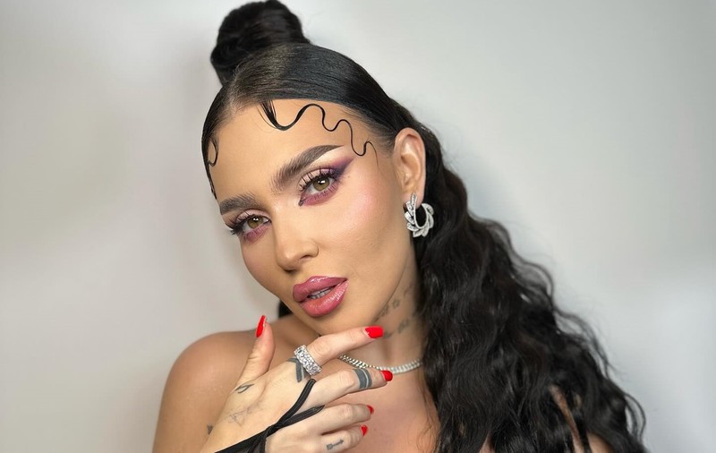 Oana Radu a plecat din România, la o lună de la divorțul de Cătălin Dobrescu. „Poate din acest motiv am cheltuit atât de mulți bani”