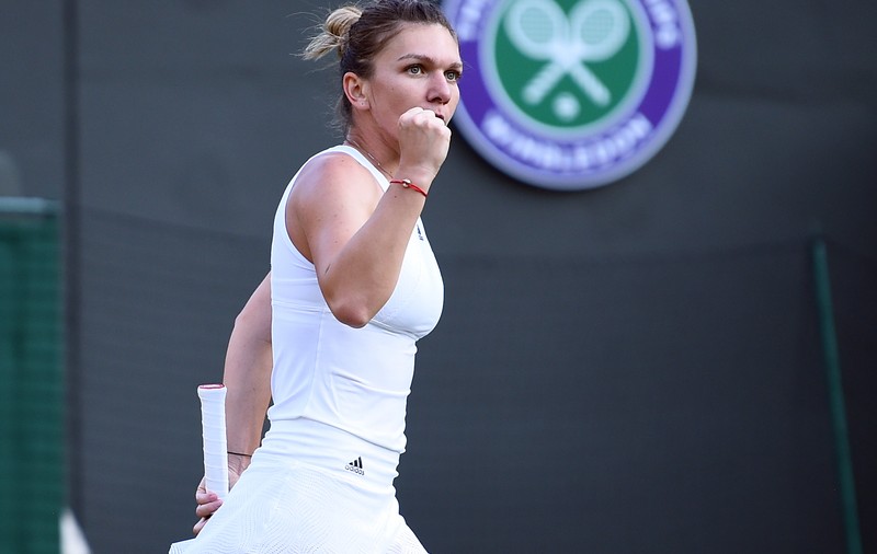 Simona Halep - Shuai Peng 6-4, 7-6 (7). Picătura chinezească. Vika Azarenka, următoarea adversară a româncei / VIDEO