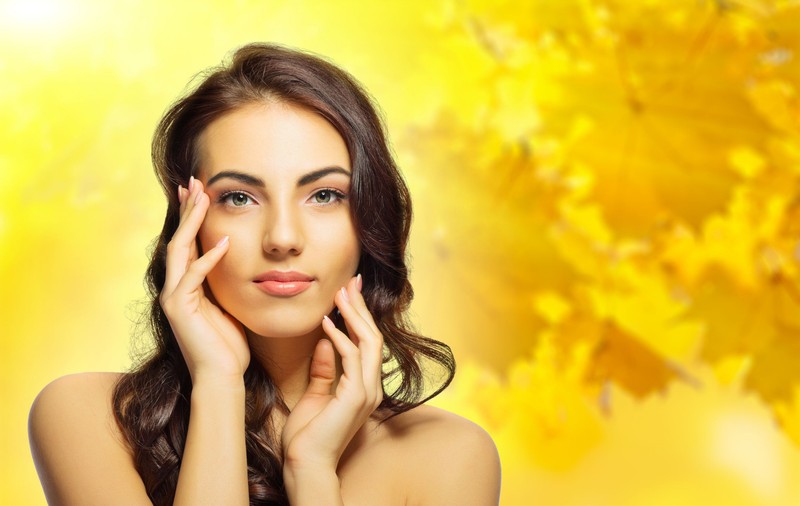 Hidratare de toamnă. Top 10 reguli  de la make-up artiști