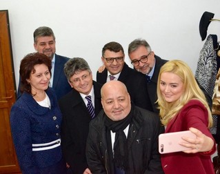 Oana Dobrică, alături de Marcel Ciolacu, susținătorul ei în politică | Foto: Facebook