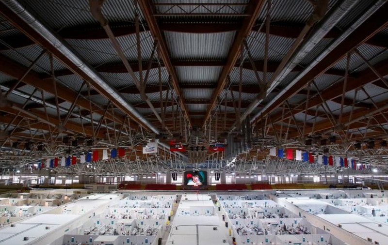 Autoritățile din Moscova au transformat un patinoar într-un spital pentru pacienți Covid. Rusia a înregistrat un nou record de cazuri