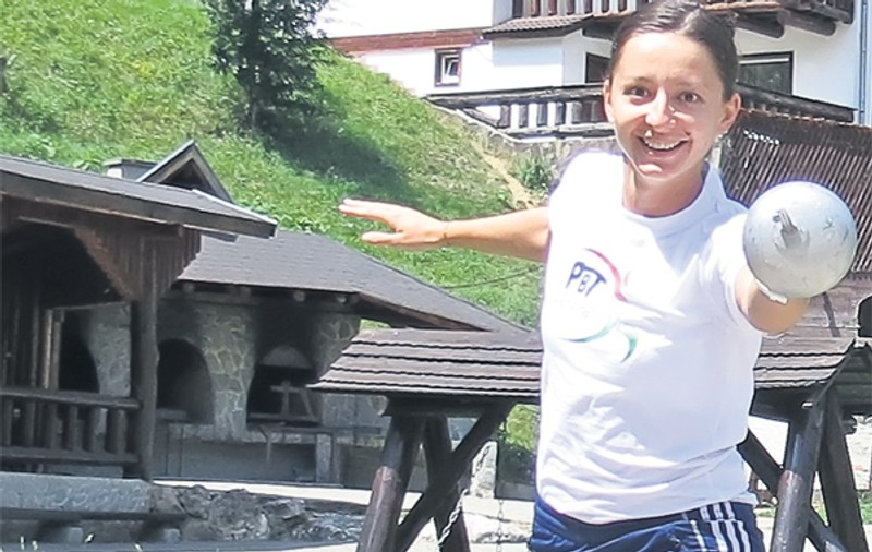 Ana Maria Brânză şi colegele ei, gata pentru Mondiale! FOTO