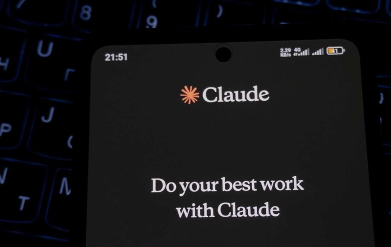 Unde te trimite AI-ul în vacanță vara asta: destinația recomandată de Claude și cât te costă