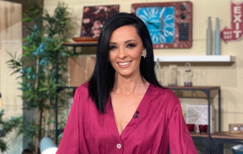 Cosmina Păsărin, noi detalii despre bărbatul din viața ei. Vedeta se iubește cu DJ-ul Alex Gully. „Acestea sunt secretele unei relații”