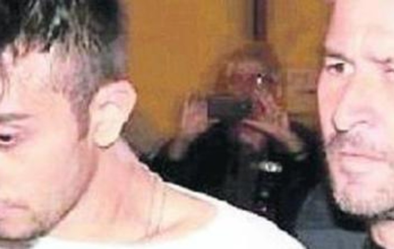 Declarația șocantă a mamei românului care a pus la cale jaful care a îngrozit Italia. "Să sufere și el cum au suferit acei oameni"