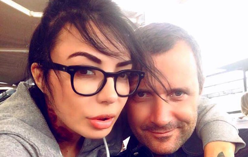 Dj.Wanda s-a întors în țară, dar cu vești proaste. Prima imagine cu vedeta de la aeroport. “Sunt lucruri foarte grele”