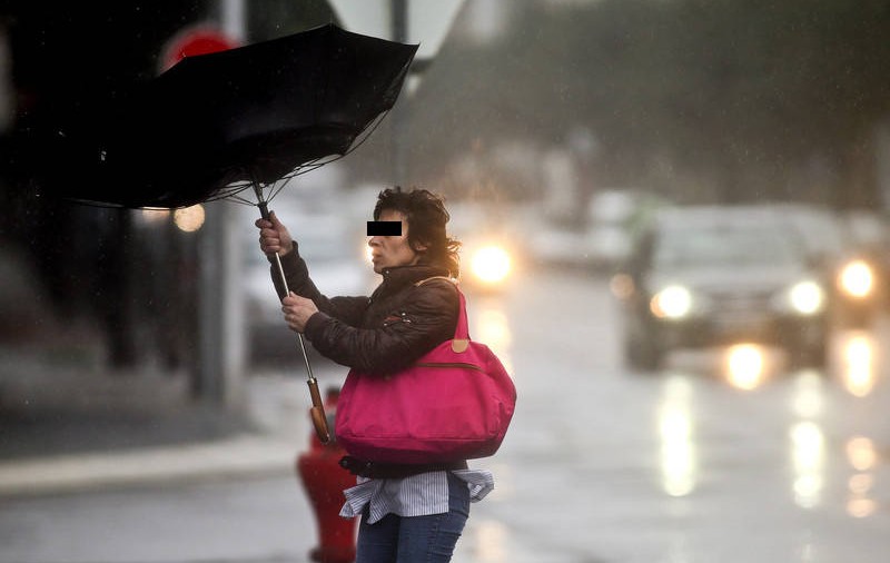COD GALBEN DE VÂNT în 8 judeţe ale ţării şi în Bucureşti