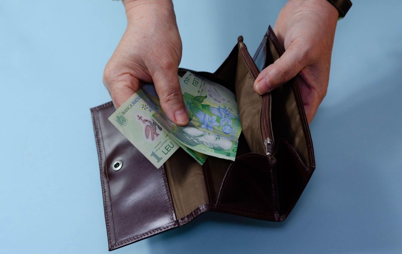Data la care intră pensiile românilor în ianuarie 2025. Anunțul făcut de Poșta Română 