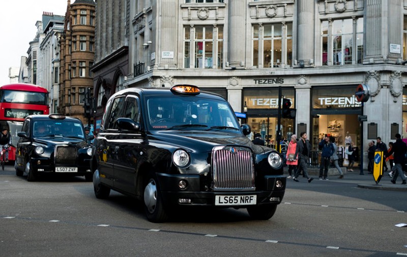 Prima pacientă cu coronavirus din Londra a mers la spital cu un Uber! Medic român: „Din conduite eronate apar cazuri noi”
