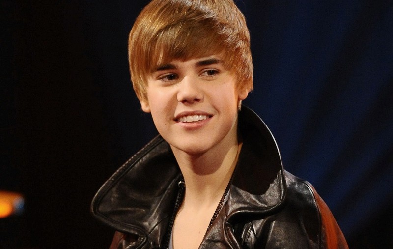 Justin Bieber e pedepsit de mama sa când e obraznic
