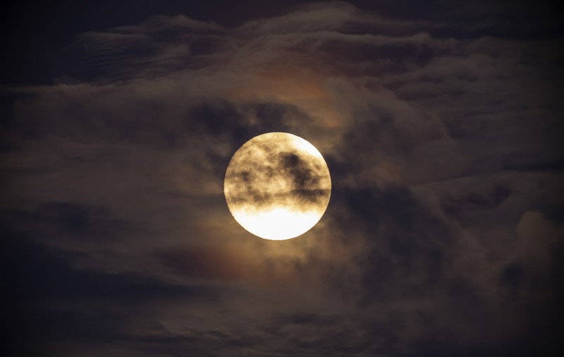 Luna plină din 29 septembrie 2023. Cum sunt influențate zodiile