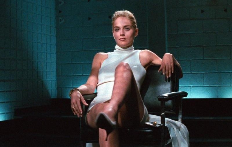 Sharon Stone spune că a pierdut custodia fiului său, în 2004, din cauza scenei de nuditate din „Basic Instinct”