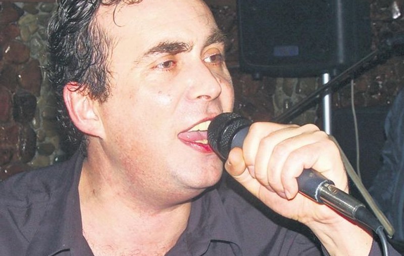 "Manelele mele rup gura târgului"