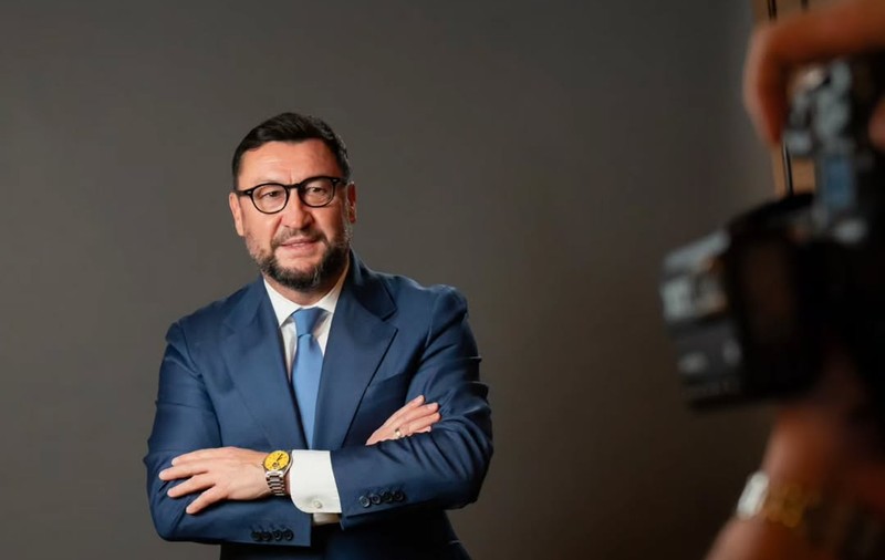 Cum arată și cât costă ceasul lansat în cinstea performanțelor Generației de Aur: „Clipe speciale”