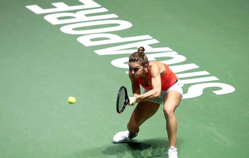 Halep a pierdut pe mâna ei meciul cu Kerber de la Turneul Campioanelor. Simona a comis peste 30 de erori neforțate. Reacție sinceră | LIVEBLOG