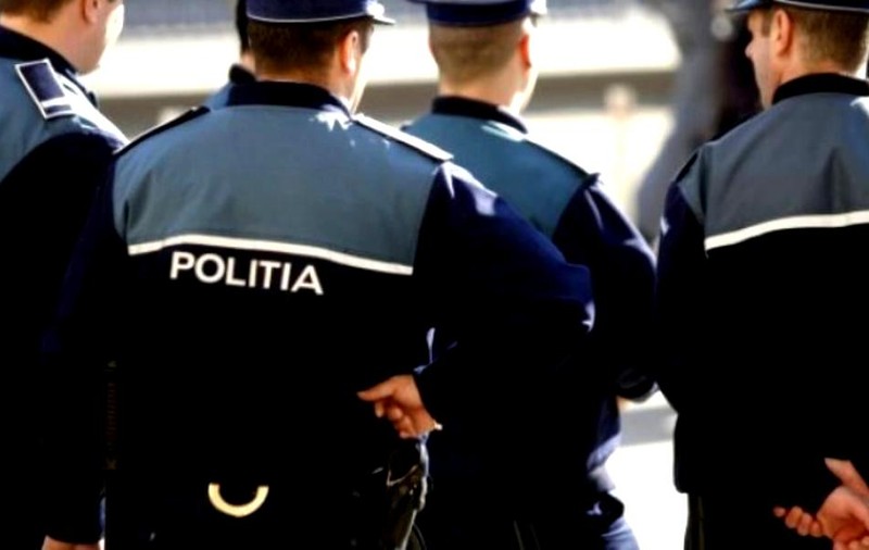 FOTO | Poliția Română sărbătorește Crăciunul în loc de Paște. Gafa semnalată de internauți pe Facebook