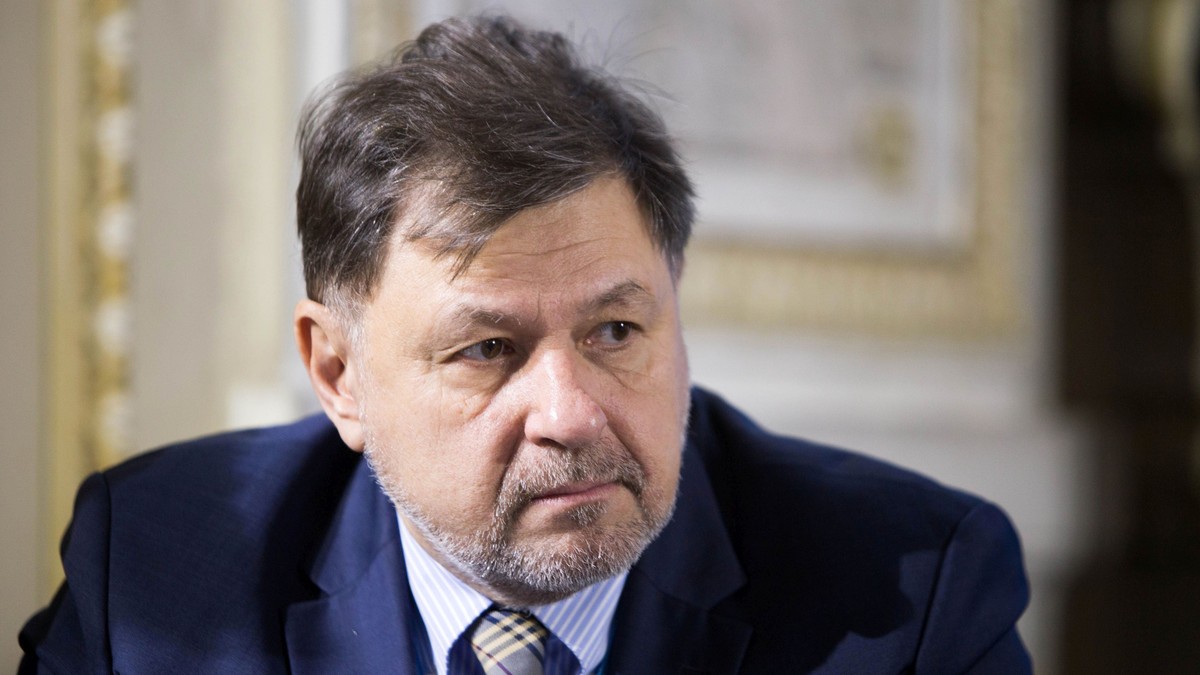 ”Vor fi zeci de mii de teste la nivel naţional”, anunță Alexandru Rafila