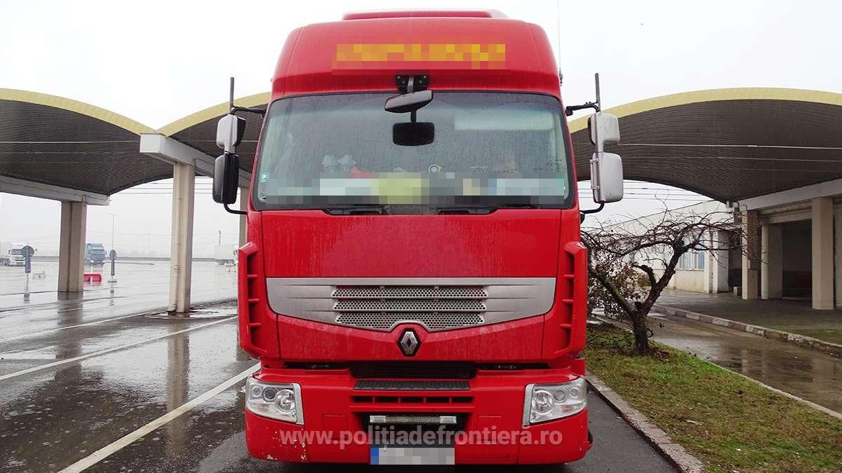 Captură impresionantă făcută de polițiștii de la Vama Giurgiu. Șoferul susține că nu știa ce transportă