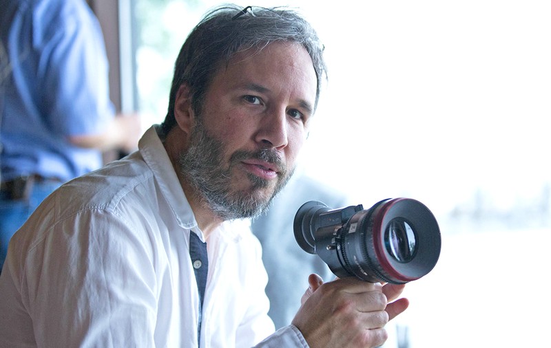 Denis Villeneuve, regizorul “Dune”, atac la corporații: “Viitorul cinematografiei va fi pe marele ecran, indiferent ce spun diletanţii de pe Wall Street”