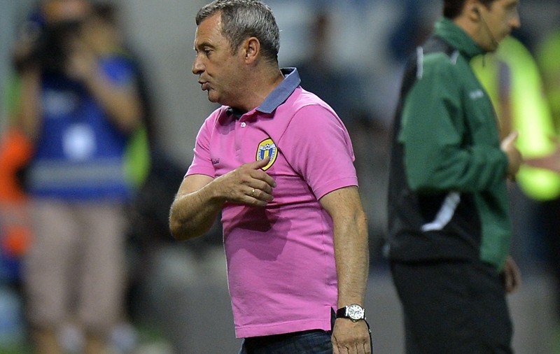 PETROLUL / "Habemus Papa! Mircea Rednic e noul antrenor". ^Toate DETALIILE contractului. Când va fi prezentarea OFICIALĂ / EXCLUSIV