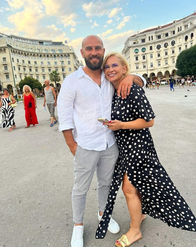 Paula Chirilă, imagini romantice alături de iubit  în vacanța din Grecia. Mesajul emoționant transmis de actriță
