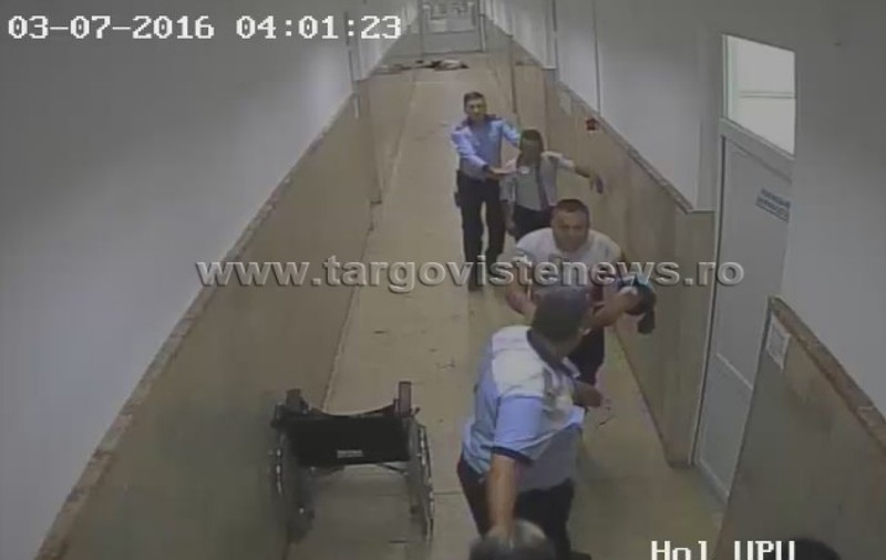 Două clanuri rivale s-au răfuit cu săbiile pe holurile Spitalului din Târgoviște