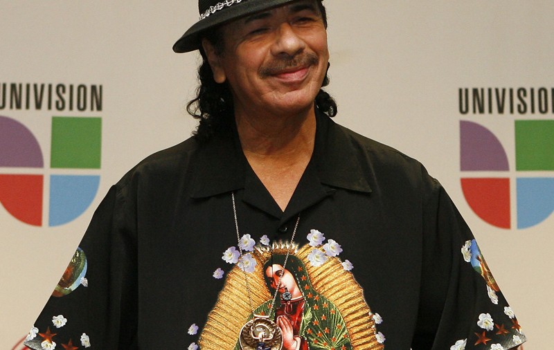 Carlos Santana îi cere lui Obama să legalizeze marijuana