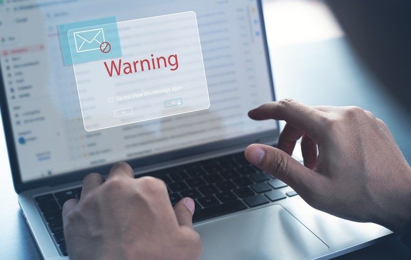 Protejează-ți finanțele pentru următoarea ta vacanță: Avertizare ING Bank și DNSC privind Campania de Phishing pe platformele de rezervări online