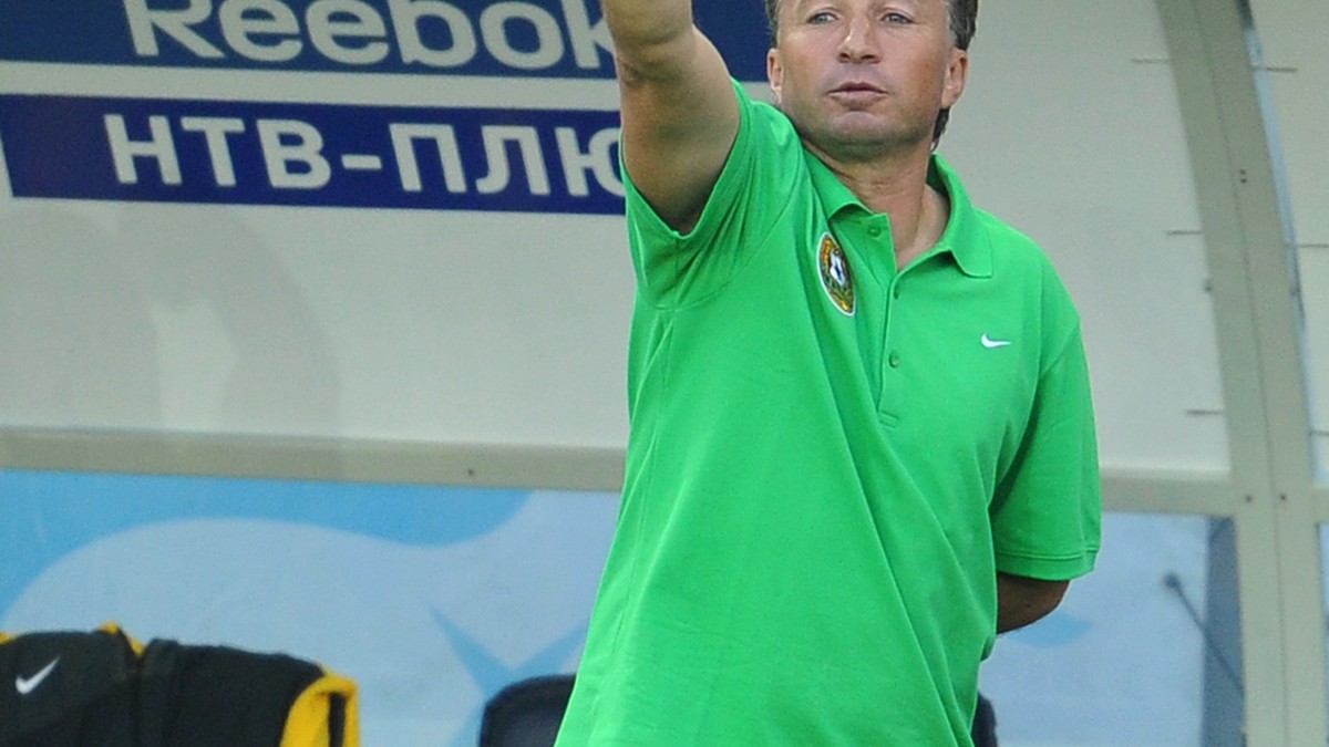 Dan Petrescu, înlocuit de Cesare Prandelli FOTO: HEPTA