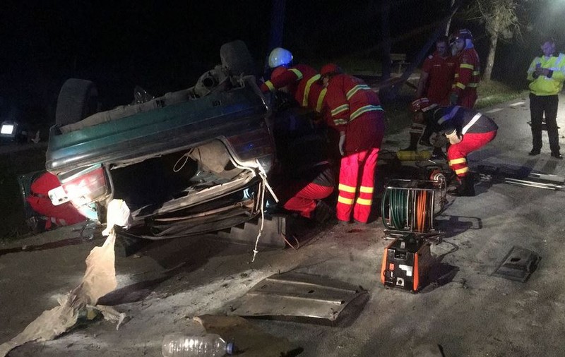 5 morți și 2 răniți, noaptea trecută, după două accidente grave petrecute în Suceava
