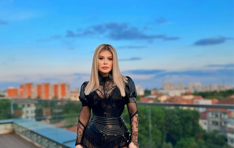 Imagini cu Loredana Groza în cei mai scurți pantaloni. Artista a stârnit controverse pe Instagram: „Poza asta e prea de tot”