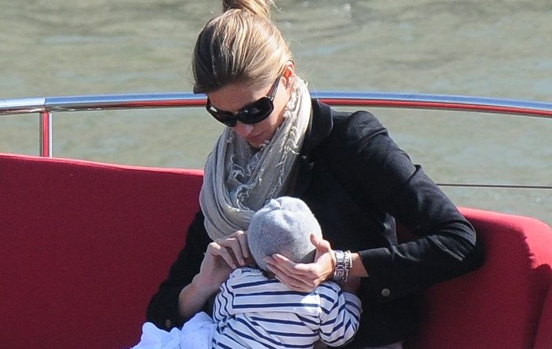 Gisele Bundchen: ”Mamele ar trebui obligate prin lege să alăpteze minim şase luni”