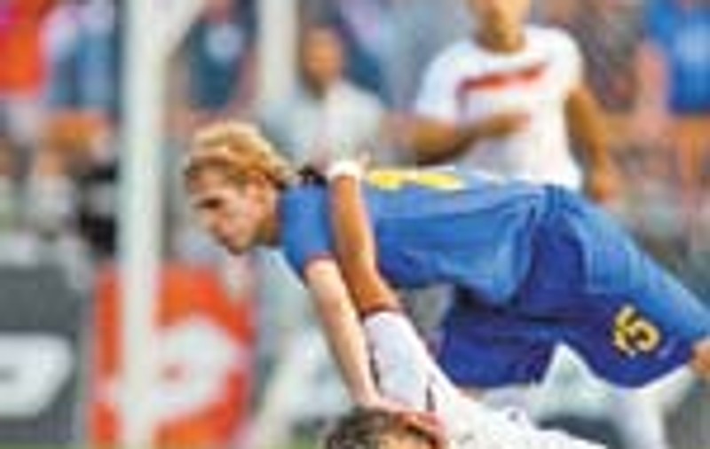 Steaua, la pamant