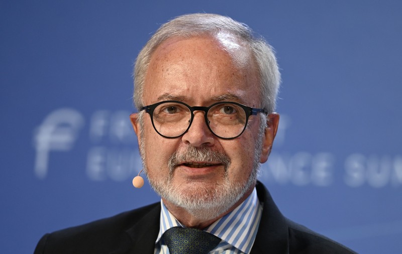 Werner Hoyer, fostul preşedinte al Băncii Europene de Investiții, cercetat pentru corupţie de Parchetul European