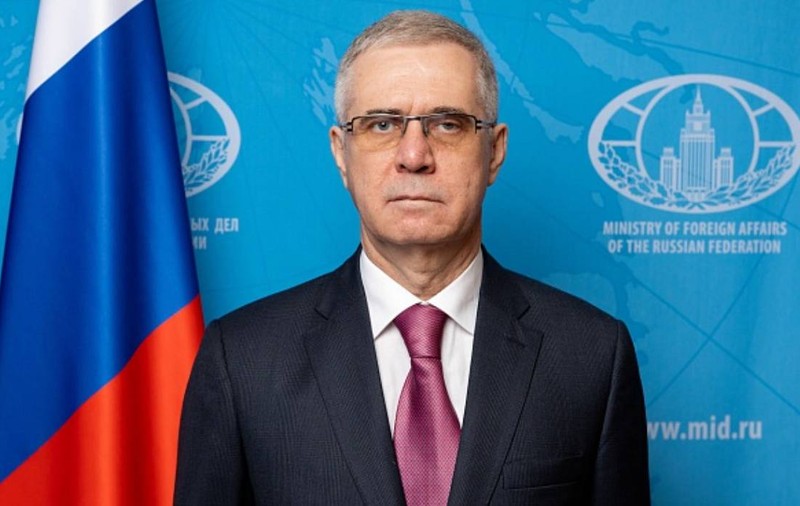 Ambasadorul Rusiei la Bucureşti a fost convocat la sediul MAE. I s-au prezentat „dovezi ample şi solide ale violării spaţiului aerian al României” de către o dronă rusească. Reacția Moscovei