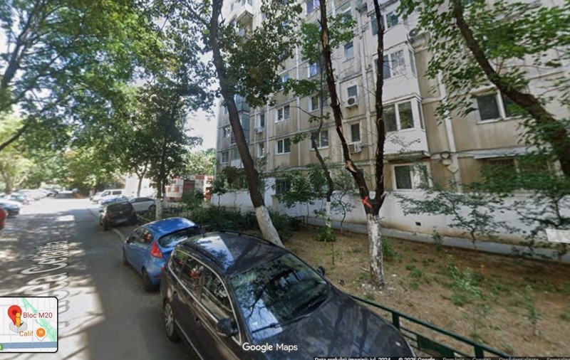 Împușcături în București, pe strada Aleea Cetățuia din cartierul Militari. Un individ a tras într-o mașină parcată și a fugit. Patru bărbați au fost reținuți