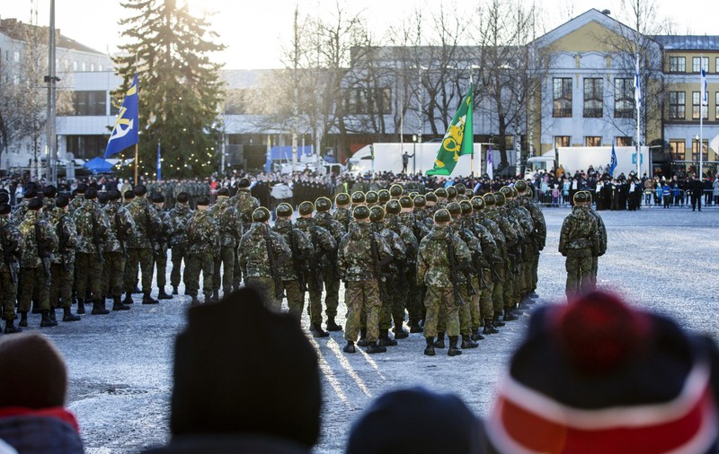 NATO și-a deschis un centru de comandament terestru la 300 de kilometri de Sankt Petersburg, orașul natal al lui Vladimir Putin