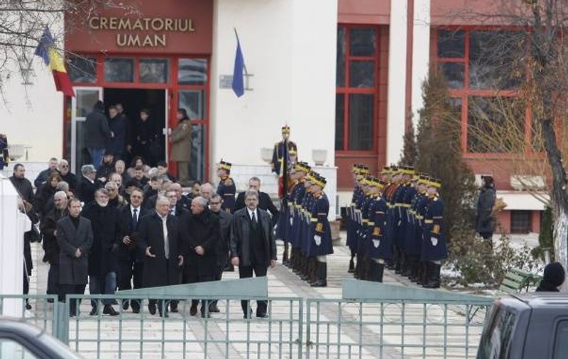 Antropologii ne-au spus CE A RĂMAS DIN SERGIU NICOLAESCU după ce a fost INCINERAT