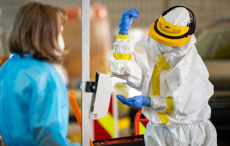 Austria a raportat un record de cazuri noi de coronavirus, care a depășit nivelul critic stabilit de autorități