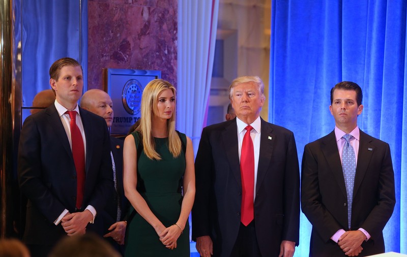 Schema dubioasă prin care un bancher de pe Wall Street a îmbogățit familia Trump cu jumătate de miliard de dolari