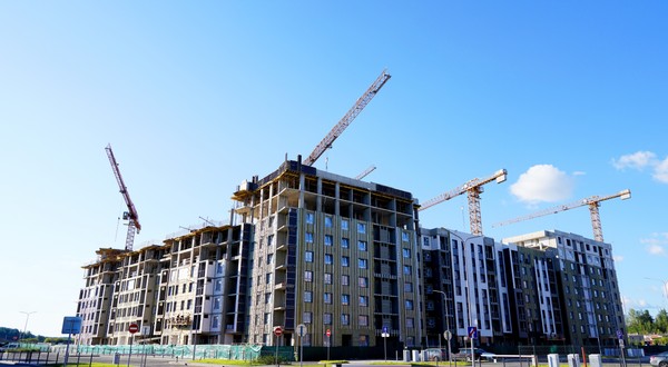 Blocuri în construcție, fotografie cu caracter ilustrativ. Foto: Shutterstock