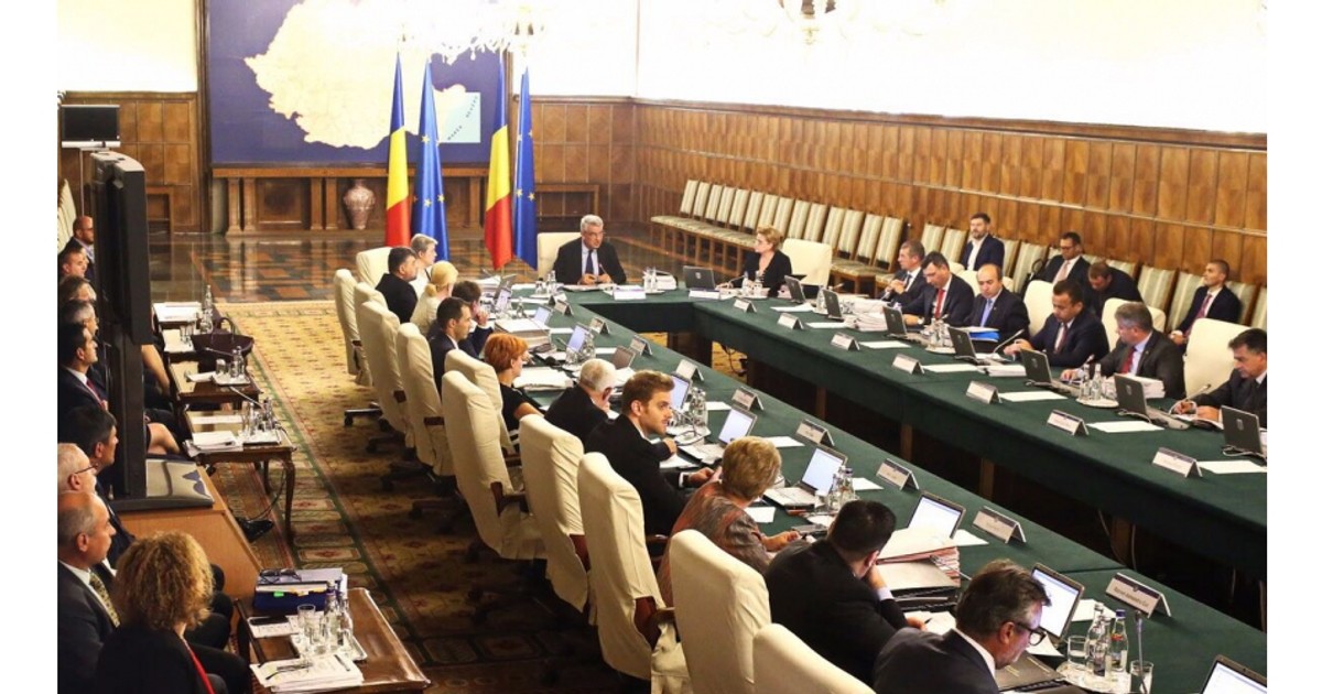 România, pe primul loc la modificările legislative din regiune pentru al patrulea an consecutiv. Aproape jumătate dintre modificări afectează companiile