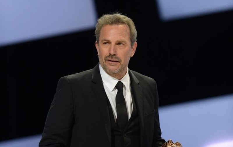 România, ȚINTA IRONIILOR la premiile Cesar 2013