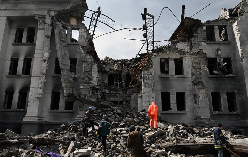 Rușii vor să facă „o paradă a prizonierilor” în Mariupol, cu 2.000 de civili îmbrăcați în uniforme ucrainene, anunță oficiali din oraș