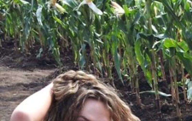 Anna Lesko NU se MULŢUMEŞTE cu un ŞTIULETE! Vezi DETALIUL care îi aduce un ZÂMBET LARG pe FAŢĂ! FOTO 
